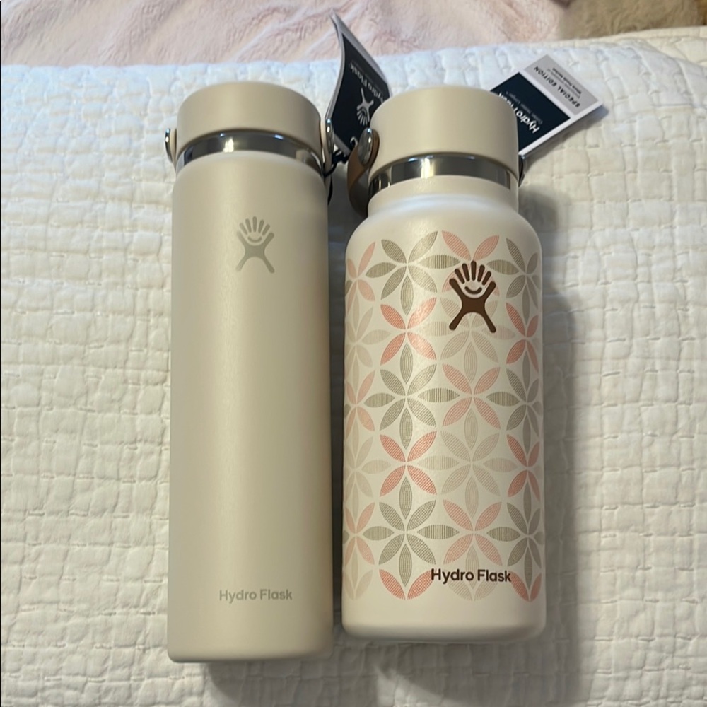 Hydro Flask Insulated Water Bottles Bundle Moonlight and Jicama